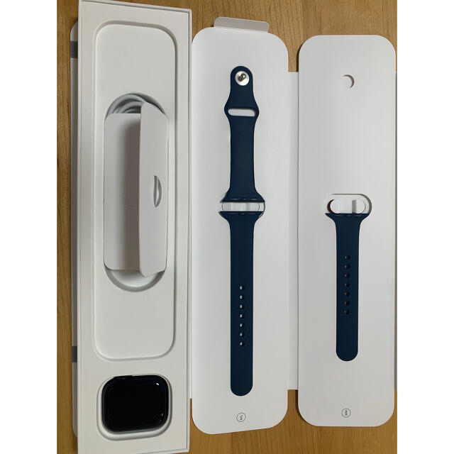 963258Apple Watch series7