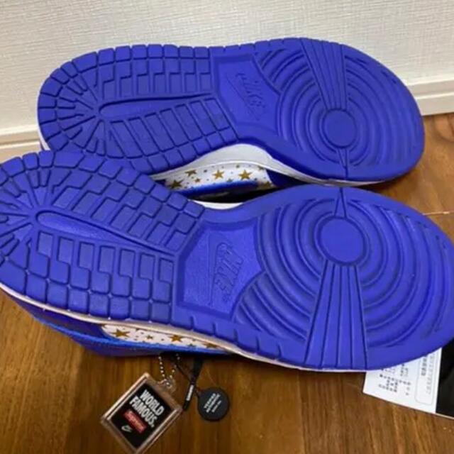 Supreme(シュプリーム)のSUPREME × NIKE SB DUNK LOW スニダン　supreme メンズの靴/シューズ(スニーカー)の商品写真