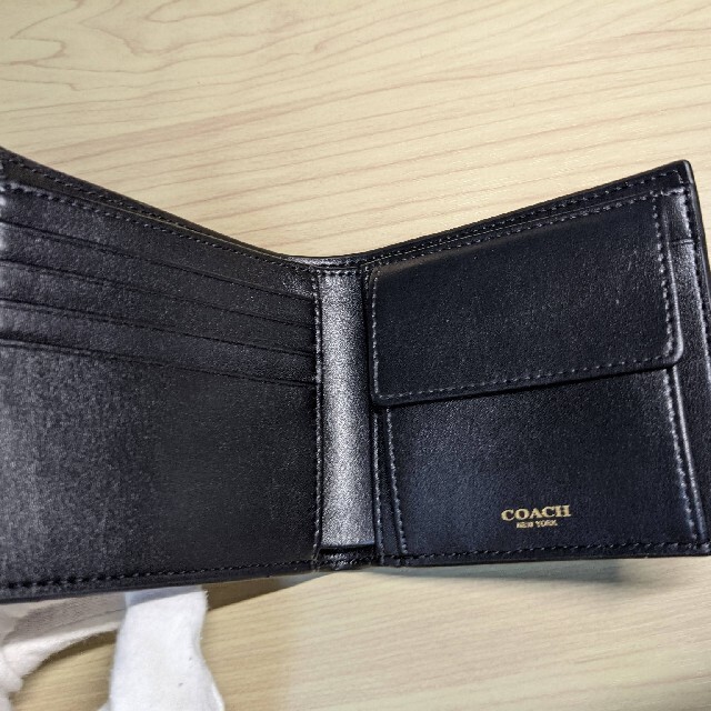 COACH(コーチ)の【新品未使用】コーチ F74929 BK メンズ 折り財布 レア メンズのファッション小物(折り財布)の商品写真