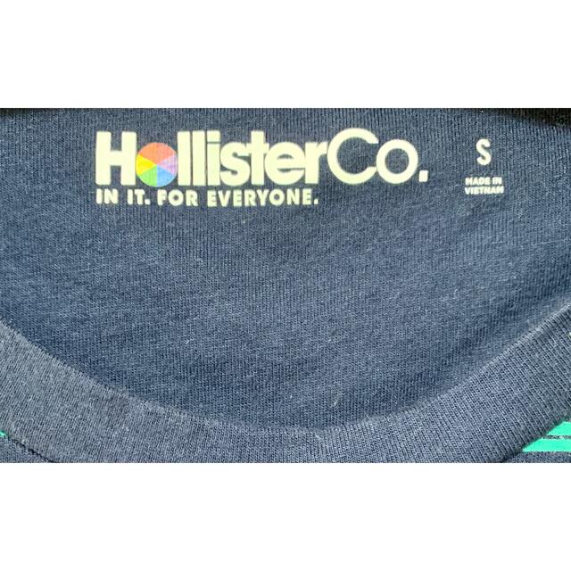 Hollister(ホリスター)の未着用☆ホリスター☆Tシャツ☆ネイビー☆Sサイズ☆縞模様☆レインボー メンズのトップス(Tシャツ/カットソー(半袖/袖なし))の商品写真