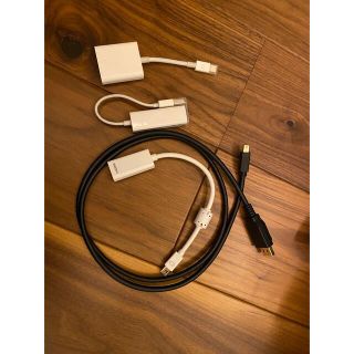 アップル(Apple)のアップル純正　LAN VGA and HDMI ケーブル　Thunderbolt(PC周辺機器)