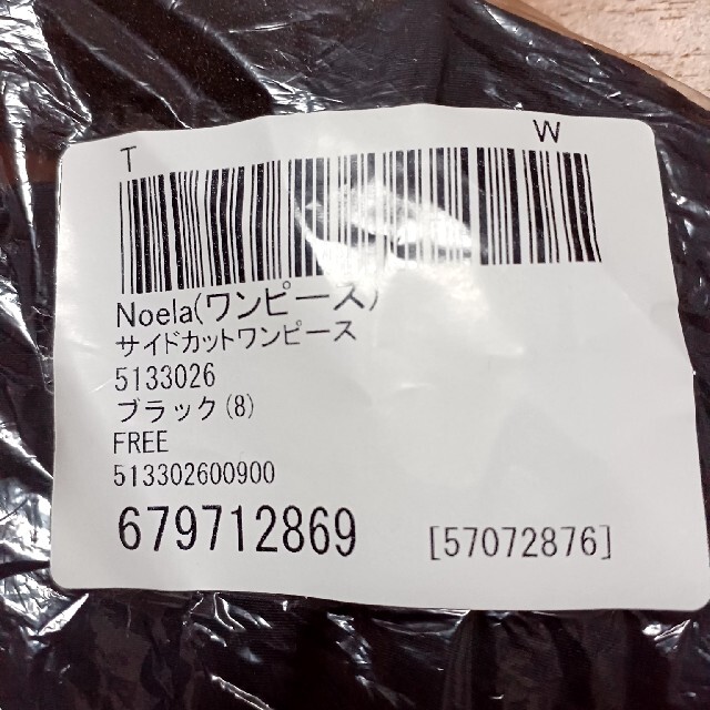 ノエラ サイドカットアウトワンピース ブラック 新品 7