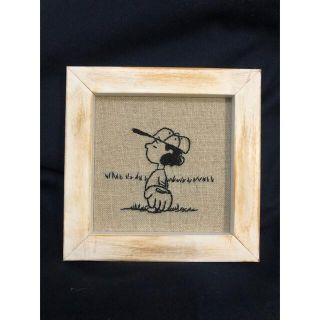 ピーナッツ(PEANUTS)のミニフレーム　ルーシー　PEANUTS ハンドメイド　刺繍　アンティーク(インテリア雑貨)