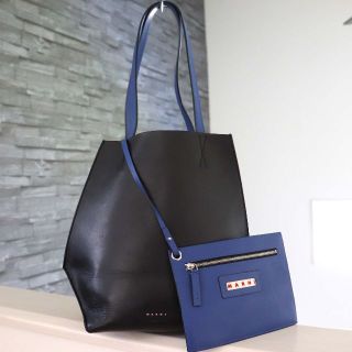 マルニ(Marni)のMARNI マルニ ポーチ付き バイカラー レザー ショルダー トート バッグ(トートバッグ)