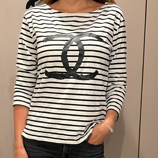 CHANEL(シャネル)のシャネルTシャツ XLサイズ レディースのトップス(Tシャツ(半袖/袖なし))の商品写真