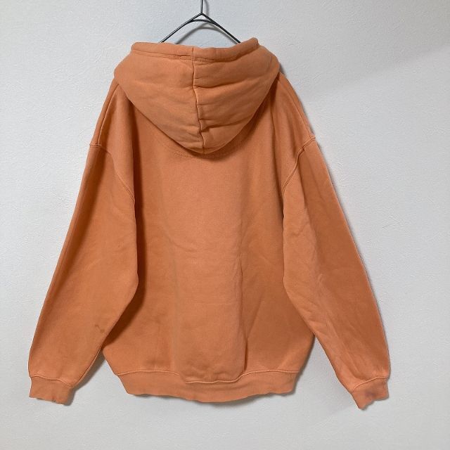 メンズ服ロゴ刺繍パーカーM　古着屋 ブランド　ストリート系　オレンジ　春秋冬物 メンズのトップス(パーカー)の商品写真