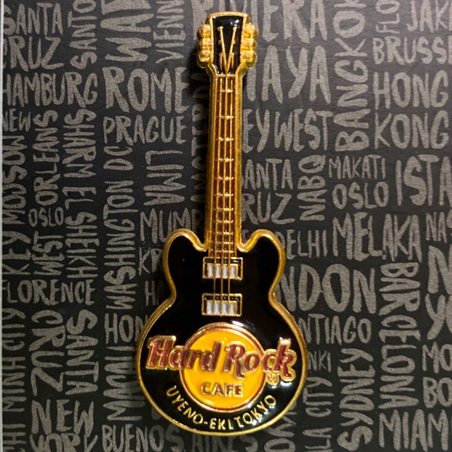 Hard Rock CAFE(ハードロックカフェ)のハードロックカフェ　ピンバッジ エンタメ/ホビーのアニメグッズ(バッジ/ピンバッジ)の商品写真