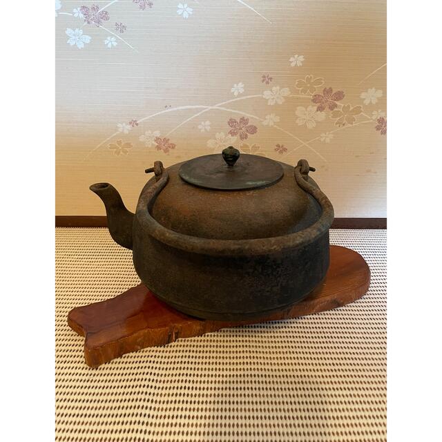 金属工芸鉄瓶  銅蓋  珍品　骨董品