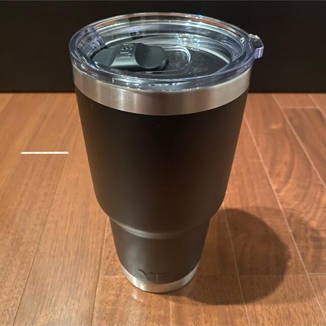 YETI イエティ ランブラー 30oz 水筒 取っ手付