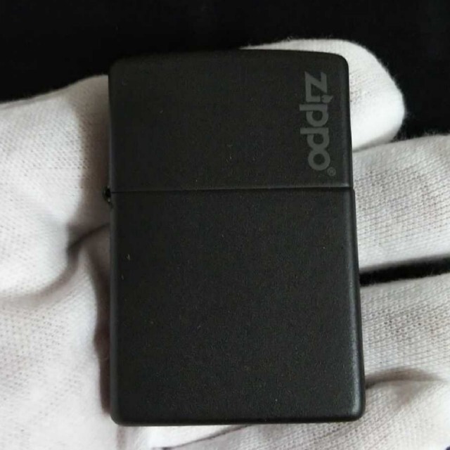 ZIPPO(ジッポー)のzippo マットブラック メンズのファッション小物(タバコグッズ)の商品写真