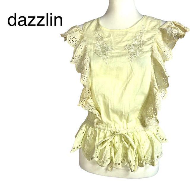 dazzlin(ダズリン)の美品　ダズリン　レース刺繍ブラウス　ノースリーブカットソー　綿100 フリル レディースのトップス(Tシャツ(半袖/袖なし))の商品写真