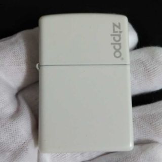 ジッポー(ZIPPO)のzippo マットホワイト(タバコグッズ)