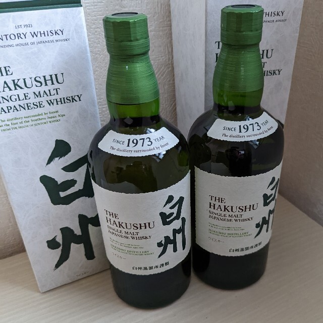 サントリーシングルモルトウイスキー白州 700㍉ 箱付き 1本