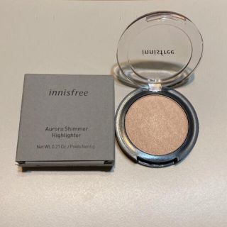 イニスフリー(Innisfree)のまる様専用 innisfree イニスフリー オーロラシマーハイライター (フェイスカラー)