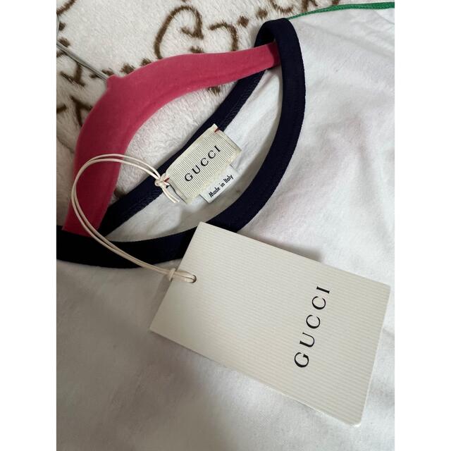GUCCI キッズサイズ シンプル 背中ヘビ Tシャツ