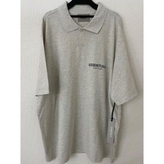 フィアオブゴッド(FEAR OF GOD)の新品　FOG エフオージー  エッセンシャルズ　ロゴ　ポロシャツ　M(ポロシャツ)