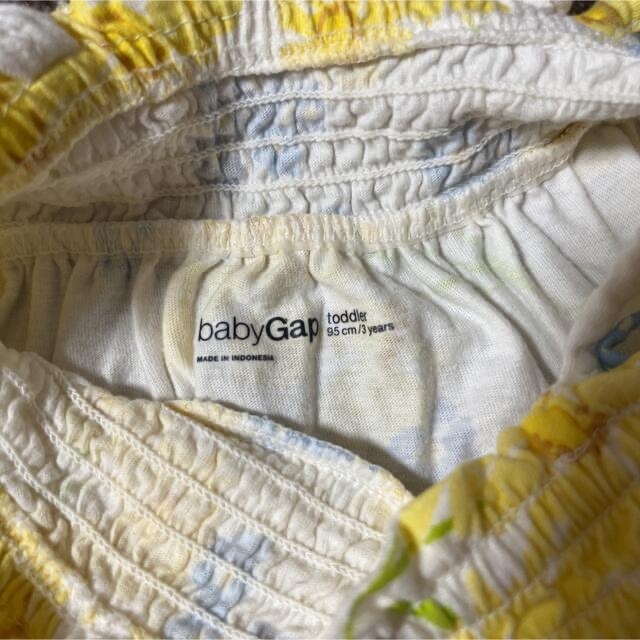 babyGAP(ベビーギャップ)のベビーギャップ　ワンピース　95 キッズ/ベビー/マタニティのキッズ服女の子用(90cm~)(ワンピース)の商品写真