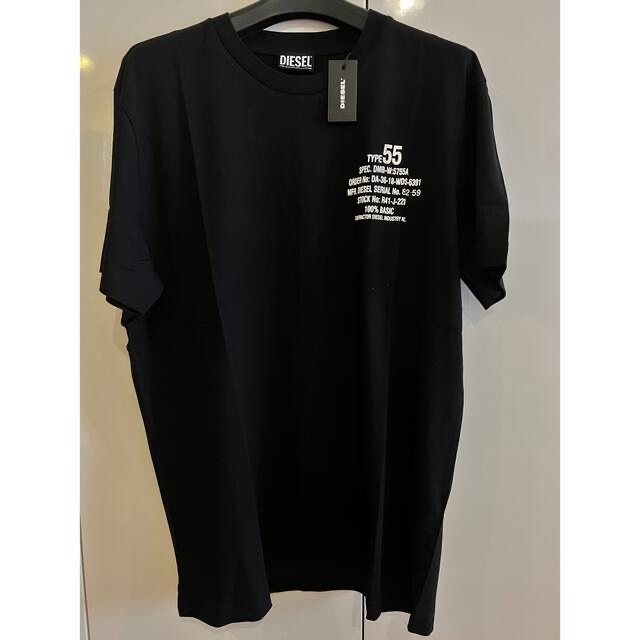 DIESEL(ディーゼル)の新品未使用！　ディーゼル　DIESEL Tシャツ　ブラックM メンズのトップス(Tシャツ/カットソー(半袖/袖なし))の商品写真