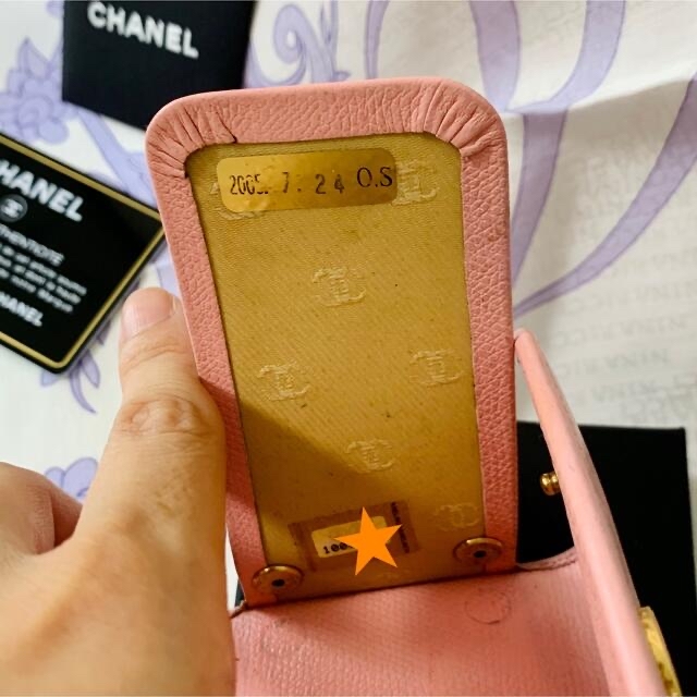 CHANEL(シャネル)のCHANEL 6連 キーケース/キーリング ピンク ココボタン レディースのファッション小物(キーケース)の商品写真