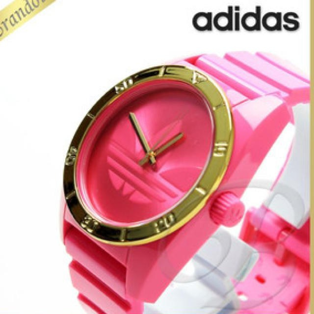 adidas(アディダス)のadidas♡ピンク♪♪新品♡ レディースのファッション小物(腕時計)の商品写真