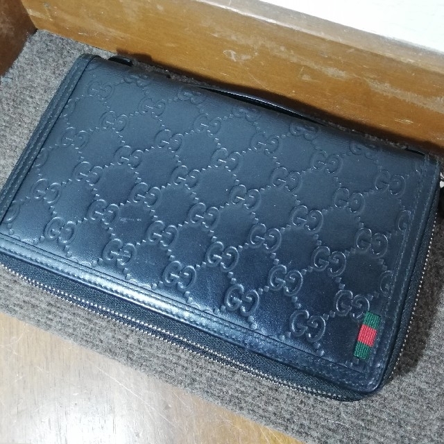 なドキュメ Gucci 美品 ブラックの通販 by ラブリービーグル's shop