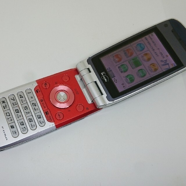 NEC(エヌイーシー)のガラケー2台 N901is,N902is 動作 電池共通1つ NEC ドコモ スマホ/家電/カメラのスマートフォン/携帯電話(携帯電話本体)の商品写真