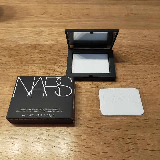 NARS ライトリフレクティングセッティングパウダー プレストN