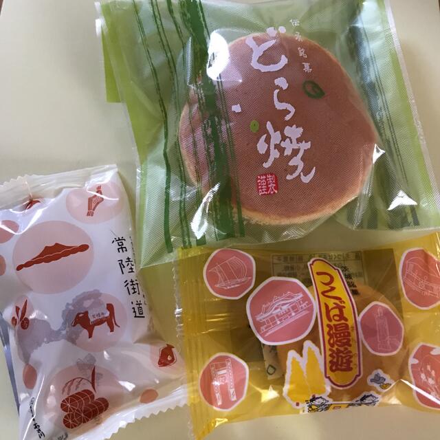 お菓子詰め合わせ　水戸銘菓【あさ川】どら焼き、お饅頭など和菓子15点〜色々おまけ 食品/飲料/酒の食品(菓子/デザート)の商品写真