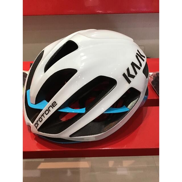全店販売中 KASK カスク ヘルメット RAPIDO RED L サイズ:59-62cm fucoa.cl