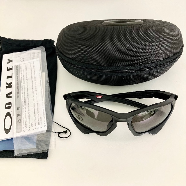 Oakley(オークリー)のOAKLEY PLAZMA sunglasses matt black メンズのファッション小物(サングラス/メガネ)の商品写真