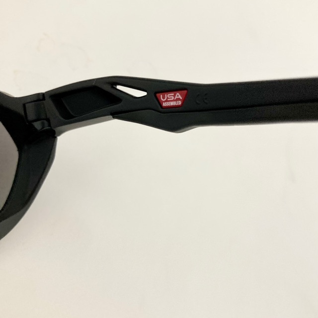 Oakley(オークリー)のOAKLEY PLAZMA sunglasses matt black メンズのファッション小物(サングラス/メガネ)の商品写真
