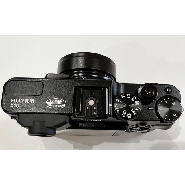 富士フイルム(フジフイルム)の富士フィルム　FUJIFILM X10 スマホ/家電/カメラのカメラ(コンパクトデジタルカメラ)の商品写真