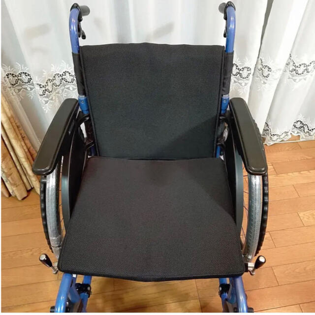 ♿️大きいサイズ 車椅子 ゆったり座れる厚手のワイドシート便利な多機能タイプ⑥