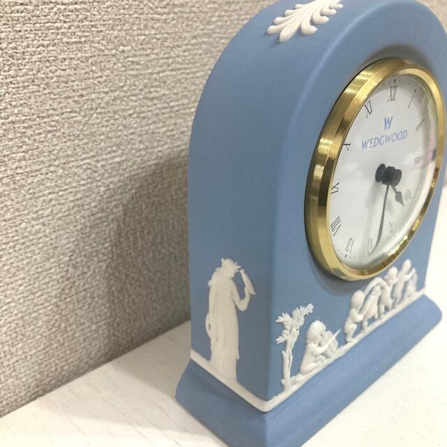 WEDGWOOD(ウェッジウッド)のお値下げ不可　wedgwood ジャスパー ペールブルー グリシャンクロック インテリア/住まい/日用品のインテリア小物(置時計)の商品写真