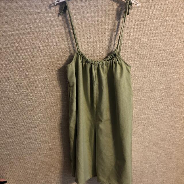 GU(ジーユー)のGU 140サロペットパンツ キッズ/ベビー/マタニティのキッズ服女の子用(90cm~)(ワンピース)の商品写真