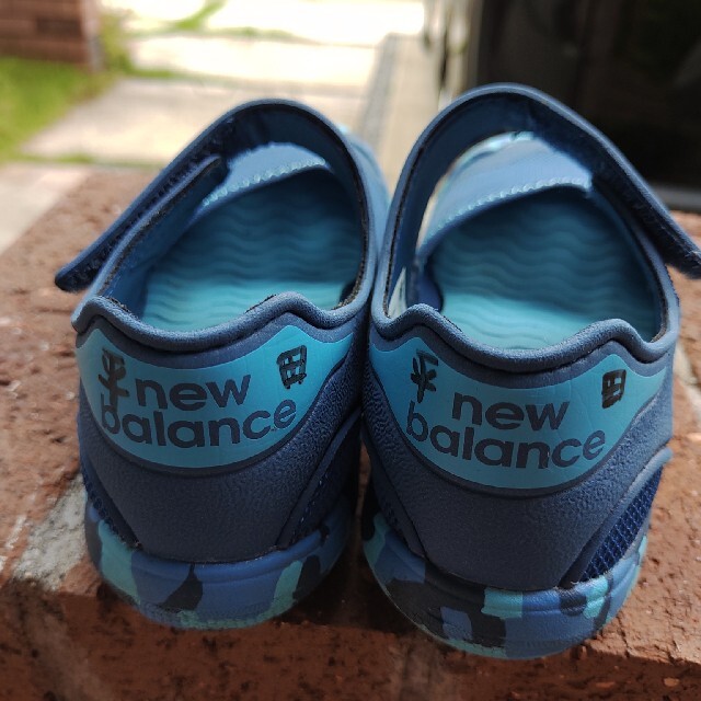 New Balance(ニューバランス)のニューバランス水陸両用サンダル キッズ/ベビー/マタニティのキッズ靴/シューズ(15cm~)(サンダル)の商品写真