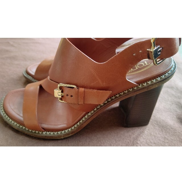 TOD'S - TOD'S レザー サンダル ブラウン サイズ36の通販 by TOD'S - TOD'S レザー サンダル ブラウン サイズ36の通販 by