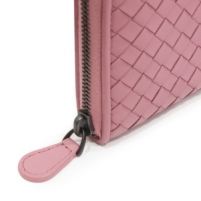 新品・未使用品)ボッテガヴェネタ BOTTEGA VENETA イントレチャート
