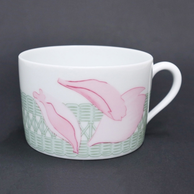 HERMES - エルメス カップ&ソーサー 花 Les Pivoines HERMES - エルメス カップ&ソーサー 花 Les Pivoines
