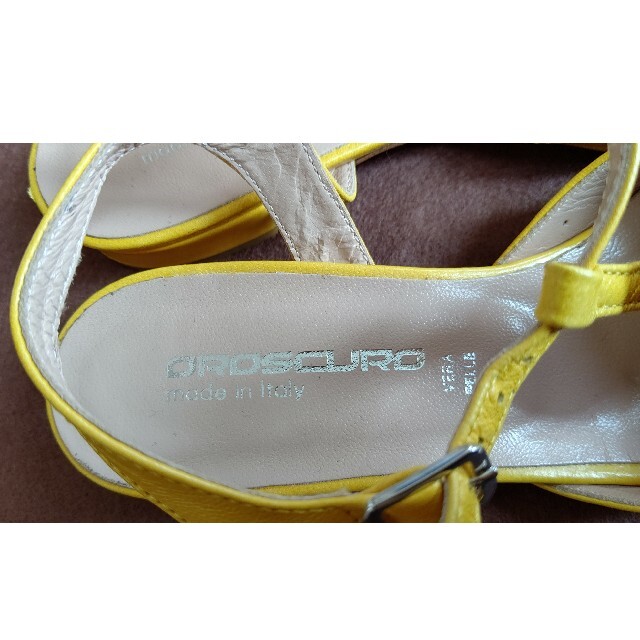 OROSCURO　Italy　パンプス　サイズ36 レディースの靴/シューズ(ハイヒール/パンプス)の商品写真
