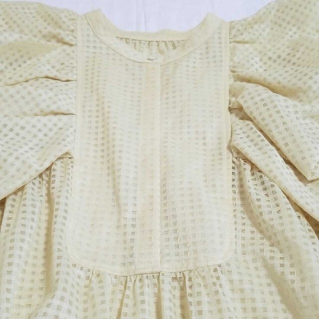 キナリ・ベージュ 【タグ付き新品】ブロックチェックレースブラウス