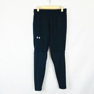 アンダーアーマー(UNDER ARMOUR)のUNDER ARMOUR 1372732 ラニング ハイブリット パンツ黒 LG(ウェア)