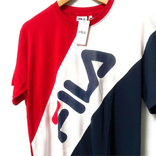 FILA(フィラ)のFILA フィラ  ロゴTシャツ　バイカラー  赤　レッド　BIGtシャツ  メンズのトップス(Tシャツ/カットソー(半袖/袖なし))の商品写真