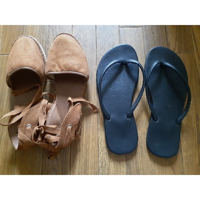 GU(ジーユー)のGUサンダルとブラックビーチサンダルセット レディースの靴/シューズ(サンダル)の商品写真