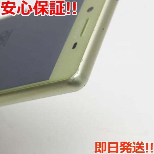 Xperia(エクスペリア)の美品 au SOV33 Xperia X Performance ライム  スマホ/家電/カメラのスマートフォン/携帯電話(スマートフォン本体)の商品写真