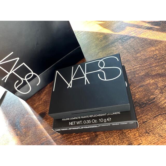 NARS ライトリフレクティングセッティングパウダー プレスト N