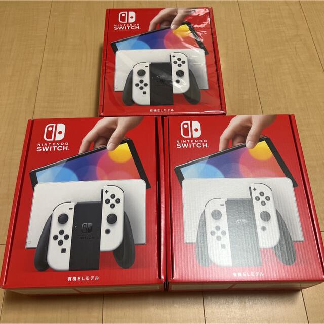 任天堂(ニンテンドウ)の専用です。Switch 有機EL 3台 エンタメ/ホビーのゲームソフト/ゲーム機本体(家庭用ゲーム機本体)の商品写真