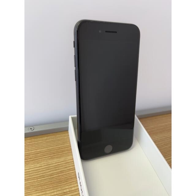 iPhoneSE 第2世代　128GB ブラック simフリー 3