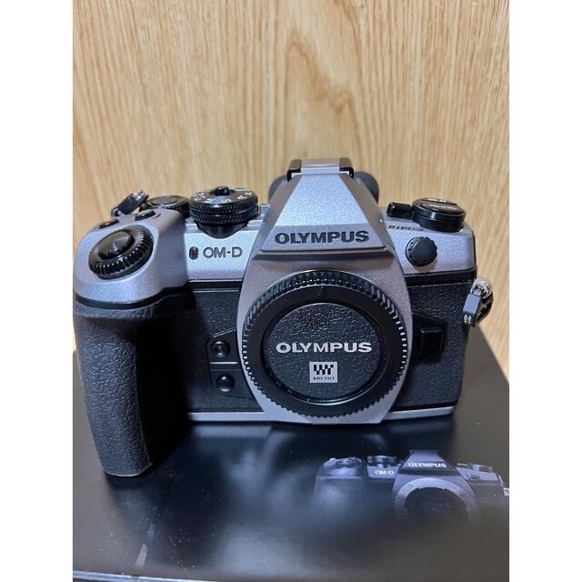 正規代理店 OLYMPUS - オリンパスOM-D E-M1 MarkⅡ 限定シルバー