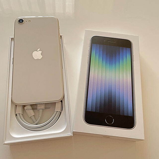 アップル代表カラーアップル iPhoneSE 第3世代 64GB スターライト SIMフリー